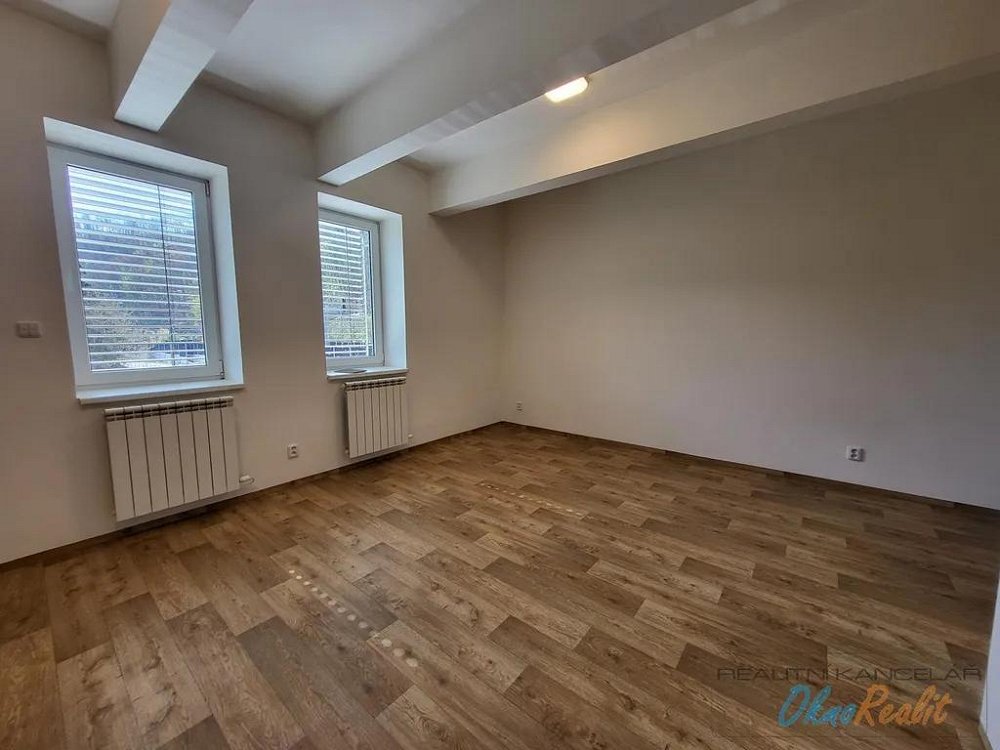 2+kk, Nádražní, Adamov, Blansko, Jihomoravský kraj