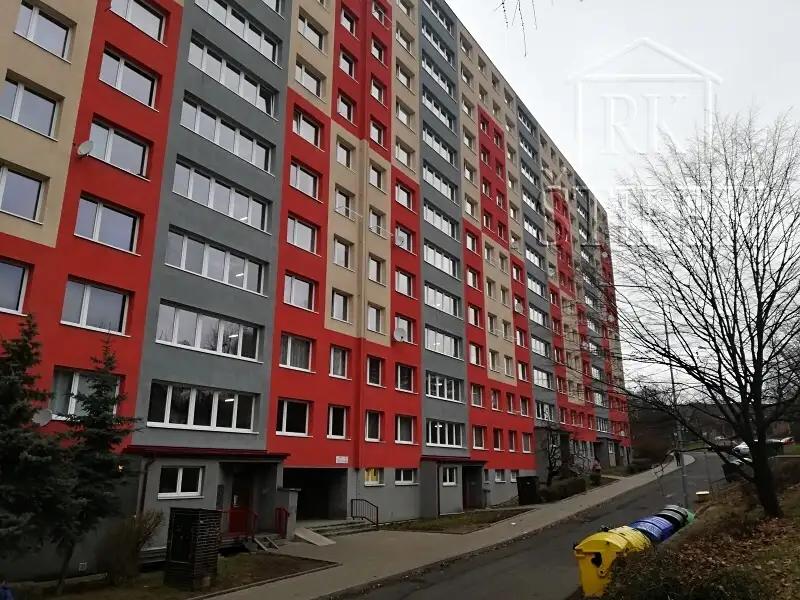 1+1, Javorová, Most, Ústecký kraj
