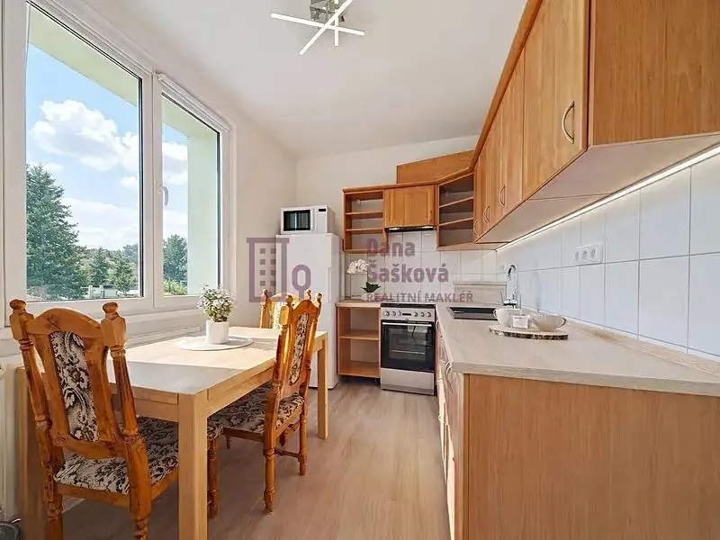 1+1, Kosmonautů, Jindřichův Hradec, Jihočeský kraj