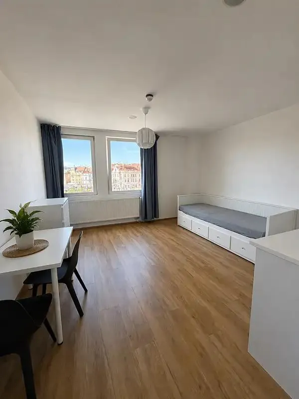1+kk, Perucká, Praha 2 - Vinohrady