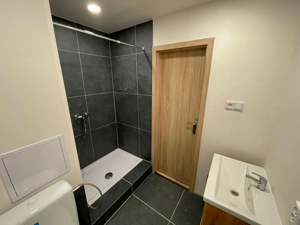 1+1, Sadová, Kolín, Středočeský kraj