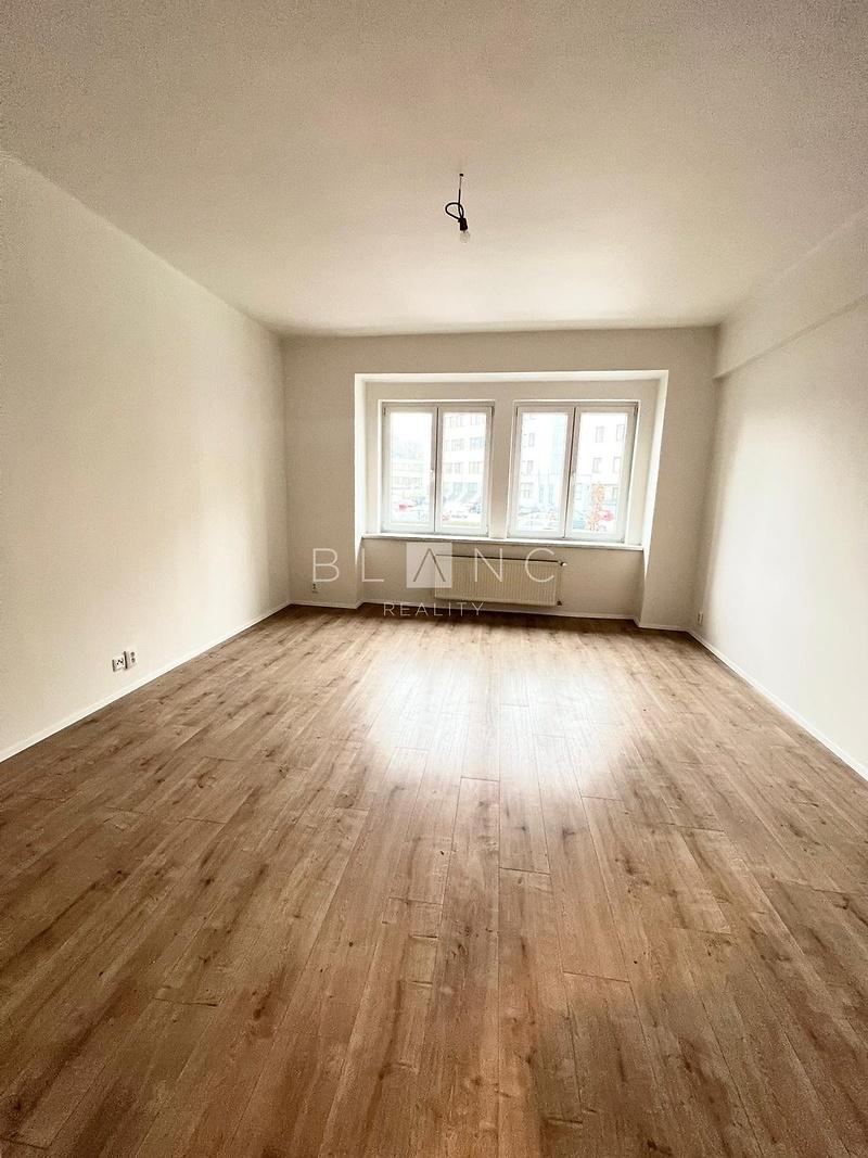 2+kk, Oblouková, Praha 10 - Vršovice