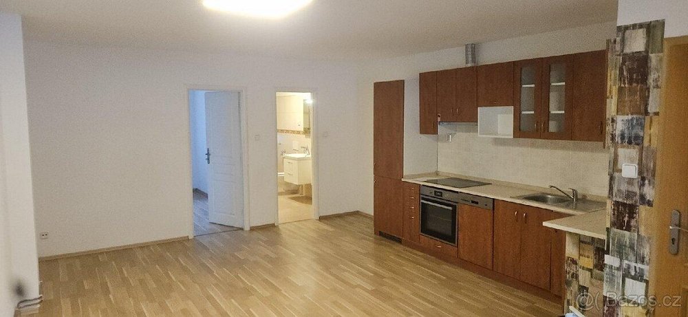 2+kk, Zvole, Praha-západ, Středočeský kraj