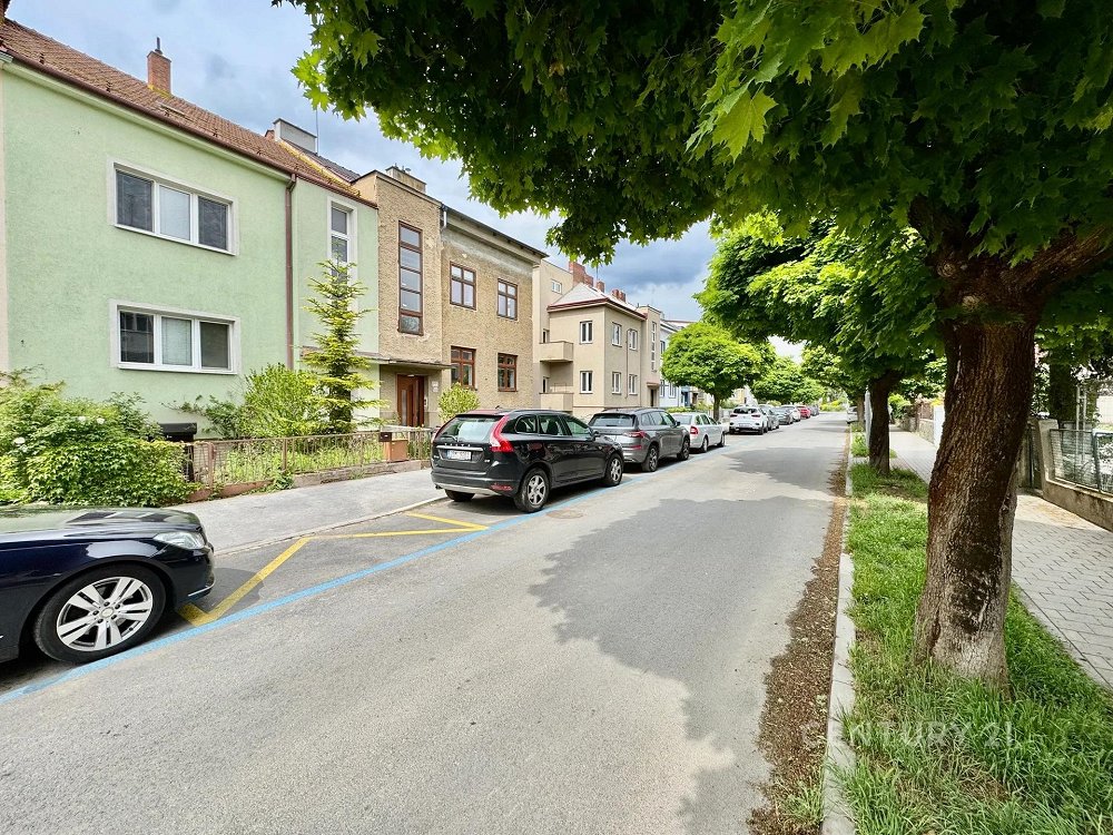 1+1, Šmejkalova, Brno-město, Jihomoravský kraj