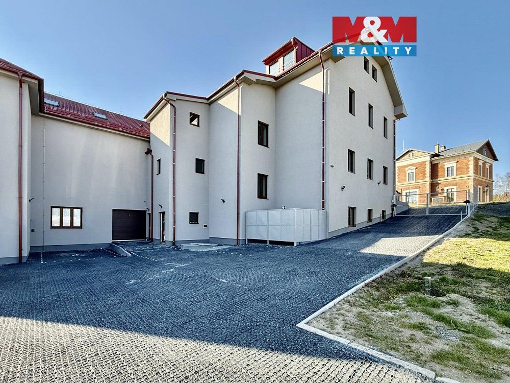 2+1, náměstí Trčků z Lípy, Světlá nad Sázavou, Havlíčkův Brod, Kraj Vysočina