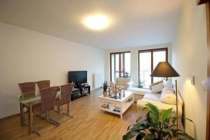 2+kk, Na Zatlance, Praha 5 - Smíchov
