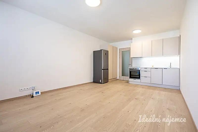 1+kk, Poděbradská, Praha 9 - Hloubětín