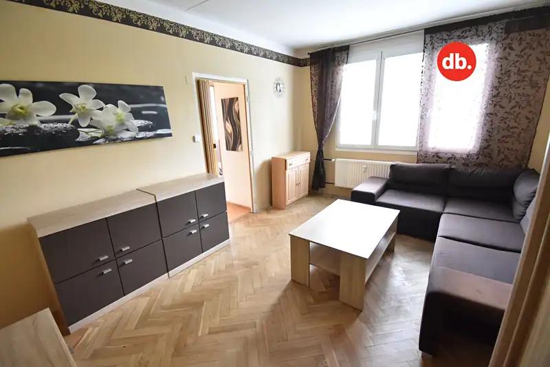1+1, Maďarská, Karlovy Vary, Karlovarský kraj