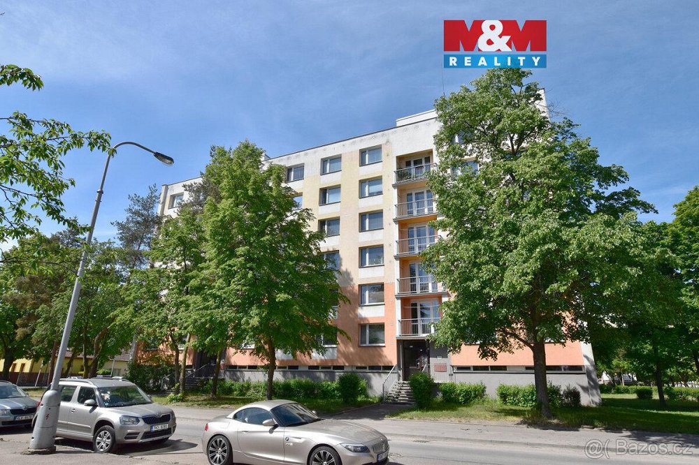 2+kk, Brožíkova, Hradec Králové, Královéhradecký kraj