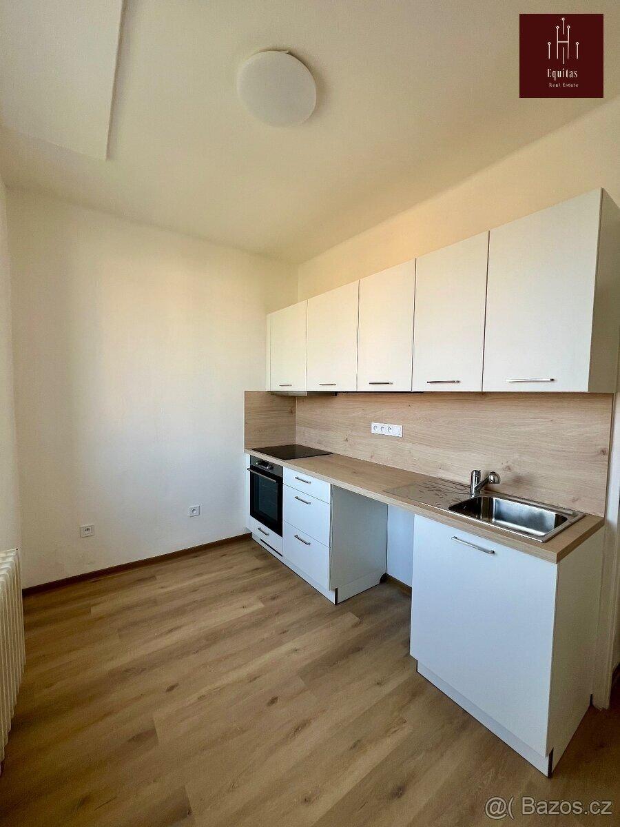 2+1, Masarykova třída, Olomouc, Olomoucký kraj