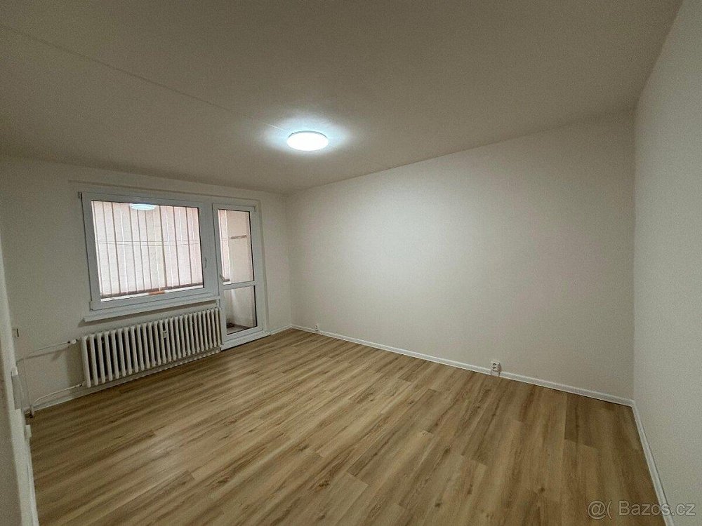 3+1, Školní pěšina, Chomutov, Ústecký kraj