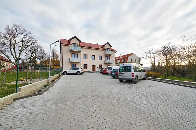 2+kk, Na Mlynářce, Rudná, Praha-západ, Středočeský kraj