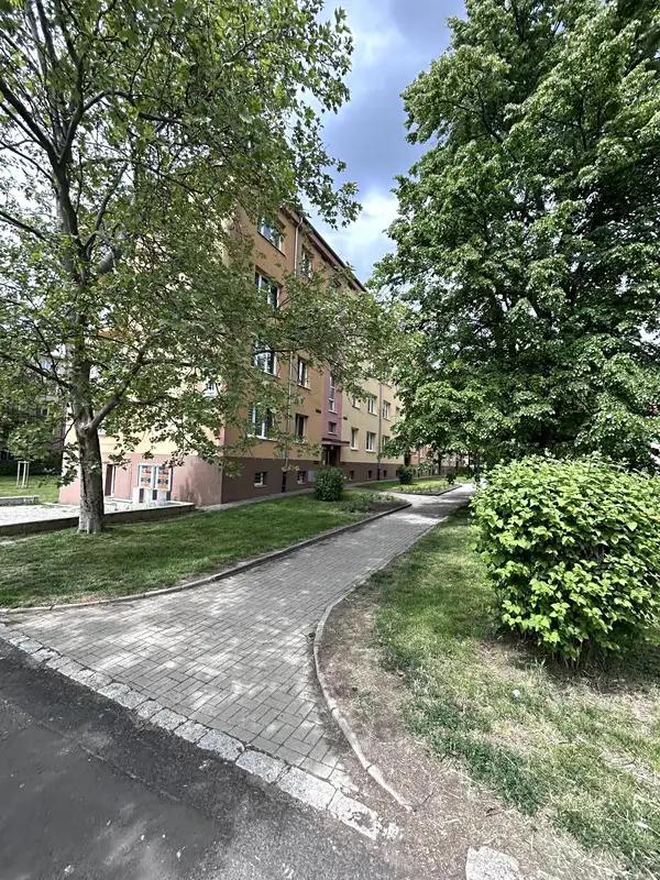 2+1, Zdeňka Štěpánka, Most, Ústecký kraj
