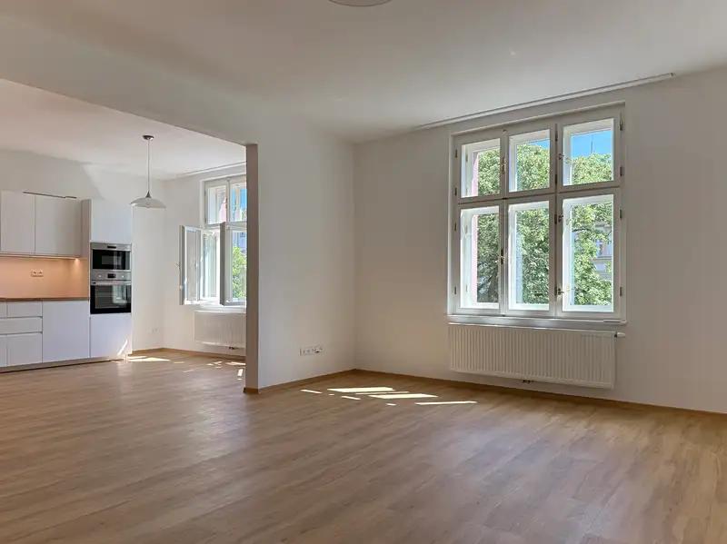 3+1, třída Karla IV., Hradec Králové, Královéhradecký kraj