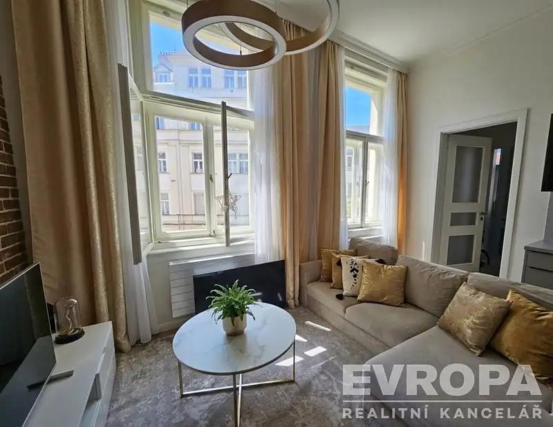 2+kk, U Zvonařky, Praha 2 - Vinohrady
