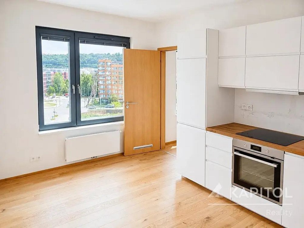 2+kk, Sokolova, Praha 8 - Karlín
