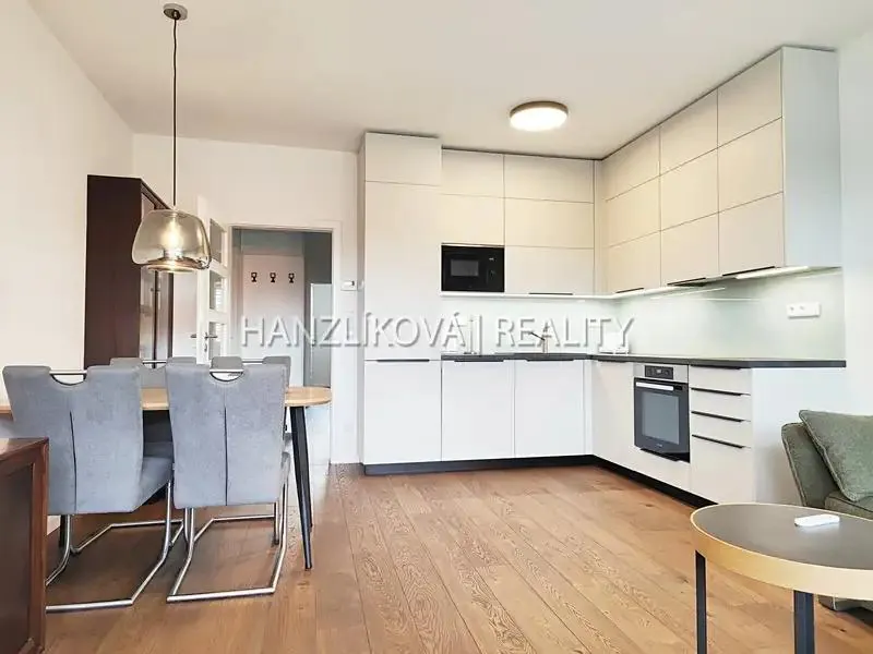 2+kk, Ledenická, České Budějovice, Jihočeský kraj