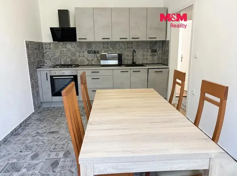 2+1, Na Bukovině, Pardubice, Pardubický kraj