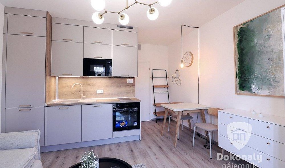 1+kk, V Kněžívce, Tuchoměřice, Praha-západ, Středočeský kraj