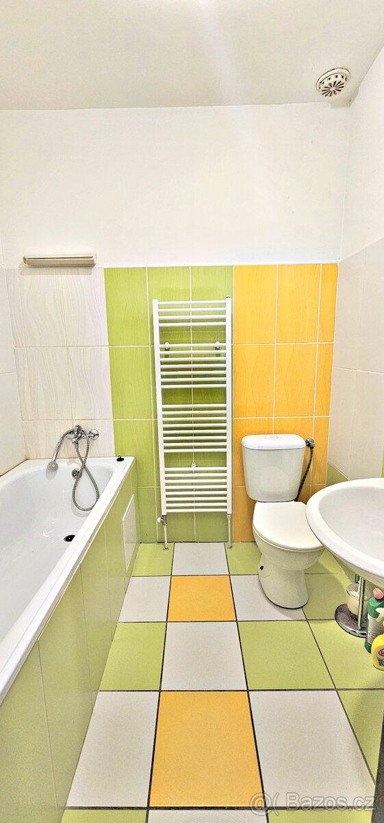 1+kk, Staré Hradiště, Pardubice, Pardubický kraj