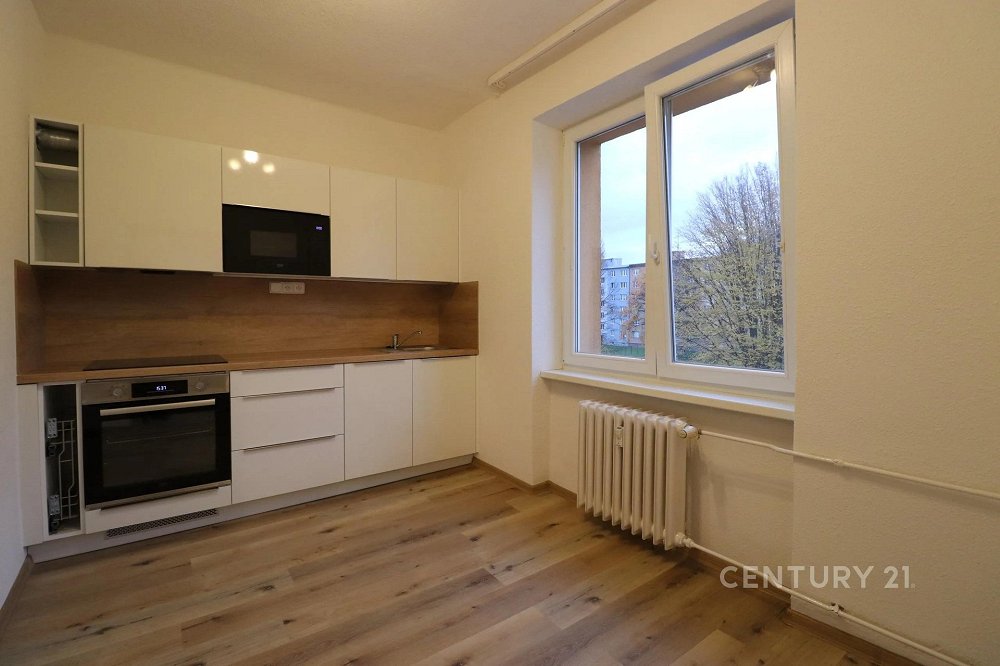 1+1, Liptaňské náměstí, Ostrava-město, Moravskoslezský kraj