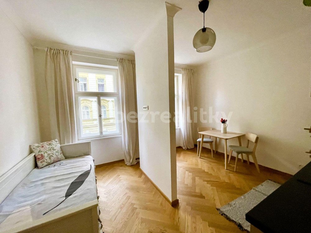 1+kk, Černomořská, Praha 10 - Vršovice