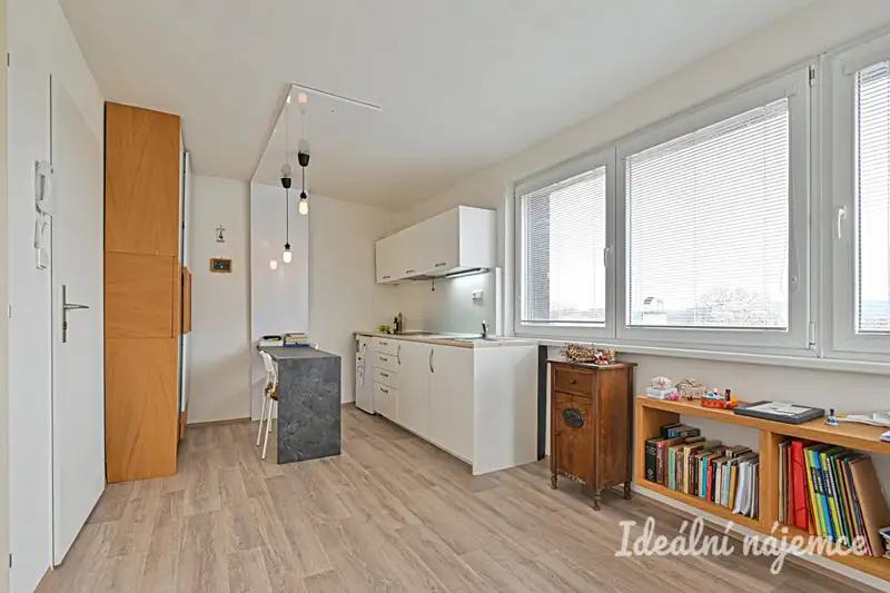 1+kk, Hostislavova, Brno-město, Jihomoravský kraj