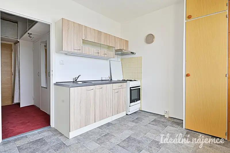 1+1, Kaštanová, Rosice, Brno-venkov, Jihomoravský kraj