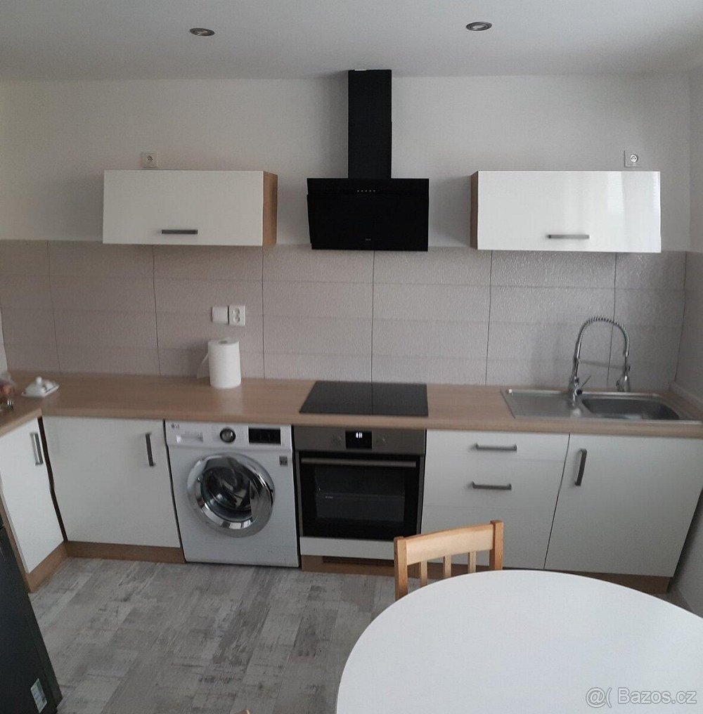 1+1, Mozartova, Frýdek-Místek, Moravskoslezský kraj