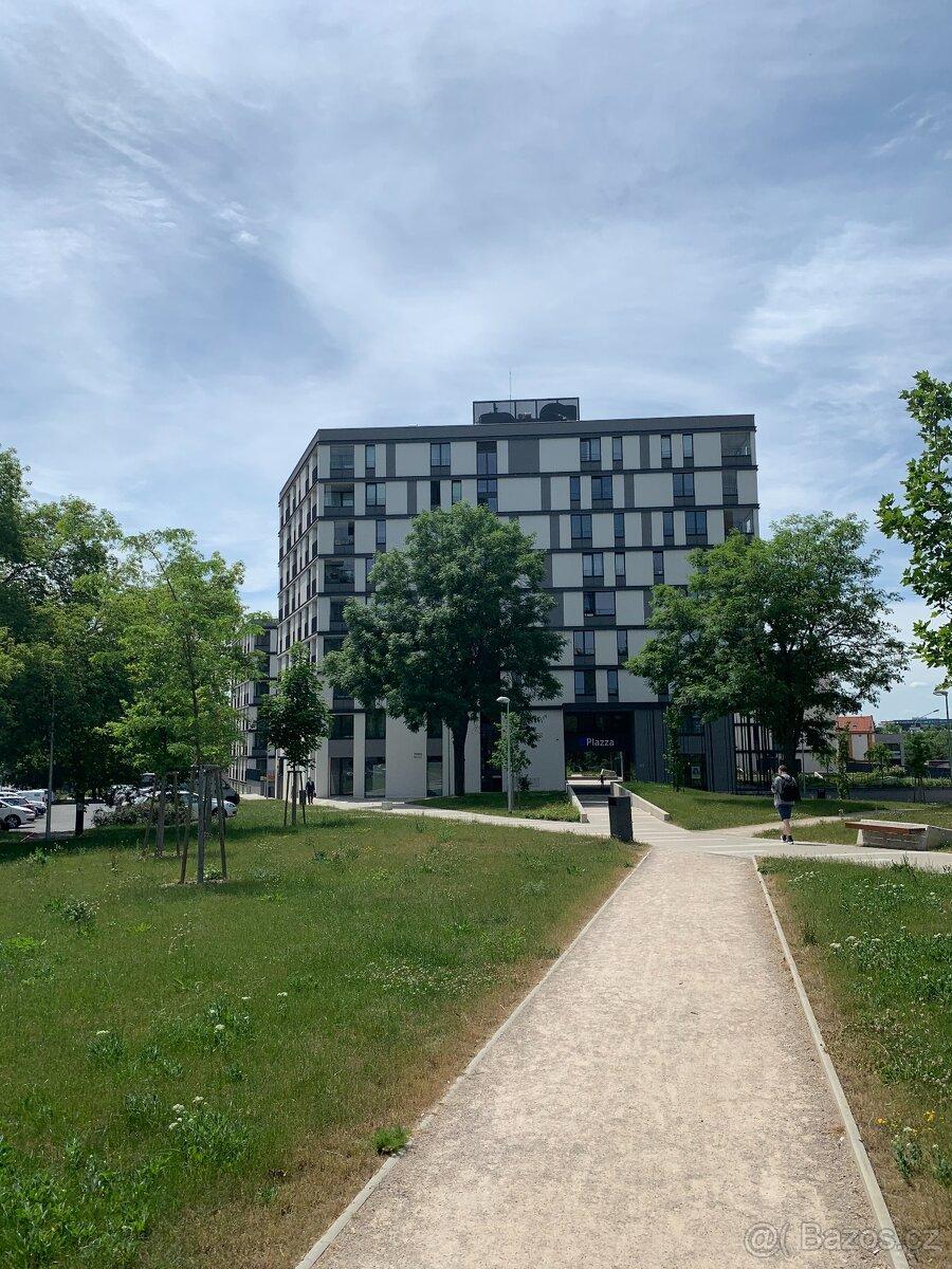 pokoj, Teplická, Praha 9 - Střížkov
