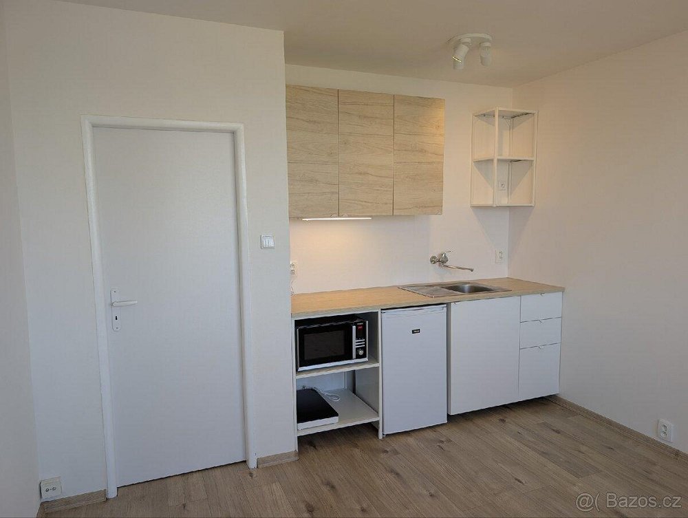 1+kk, Havlíčkovo náměstí, Žatec, Louny, Ústecký kraj