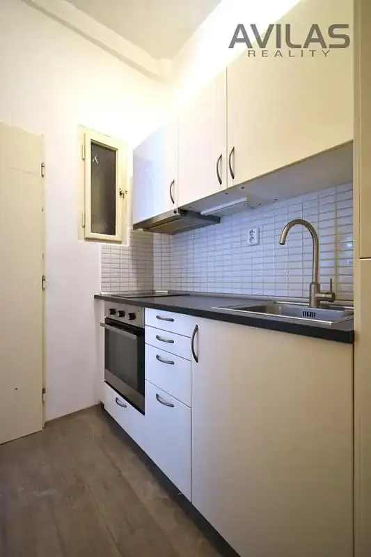 2+kk, Ambrožova, Praha 3 - Žižkov