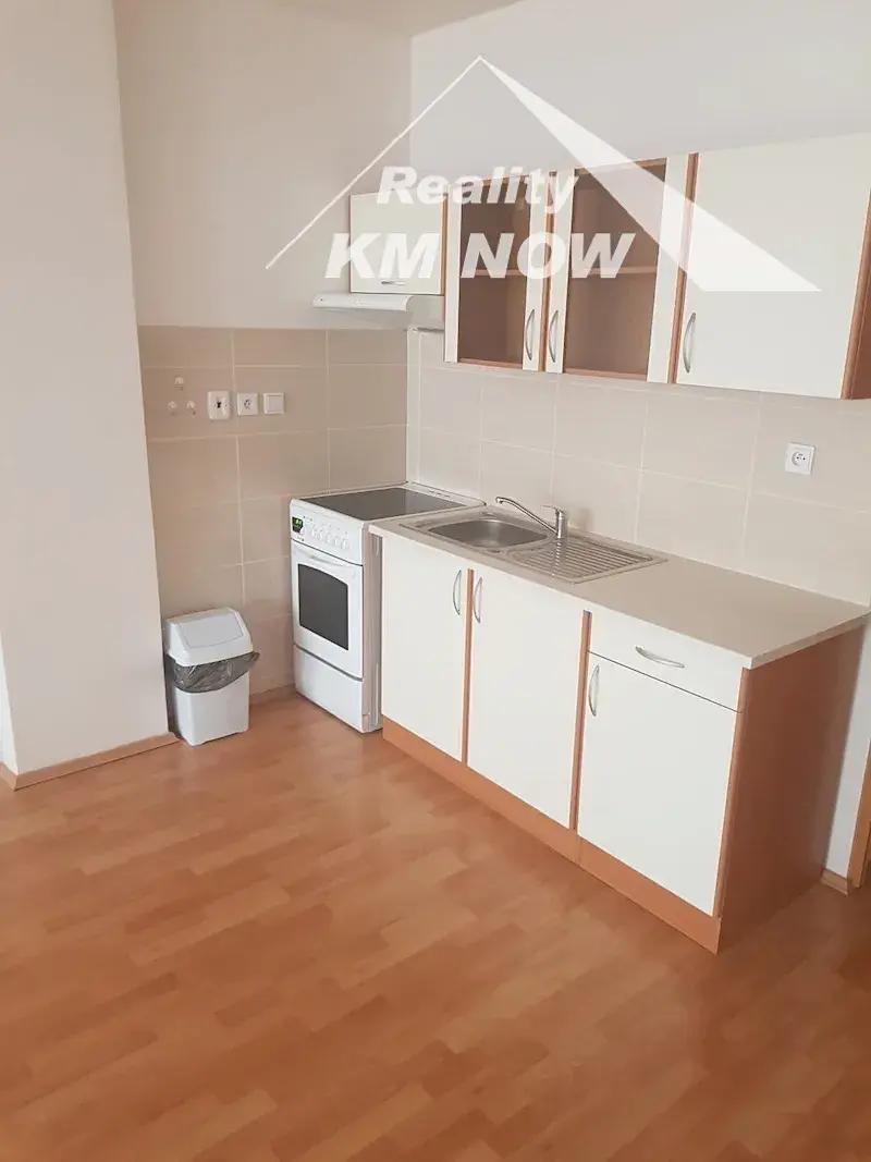 1+kk, Riegrovo náměstí, Kroměříž, Zlínský kraj