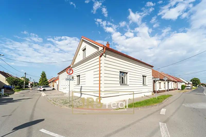 4+kk, Náves, Přísnotice, Brno-venkov, Jihomoravský kraj
