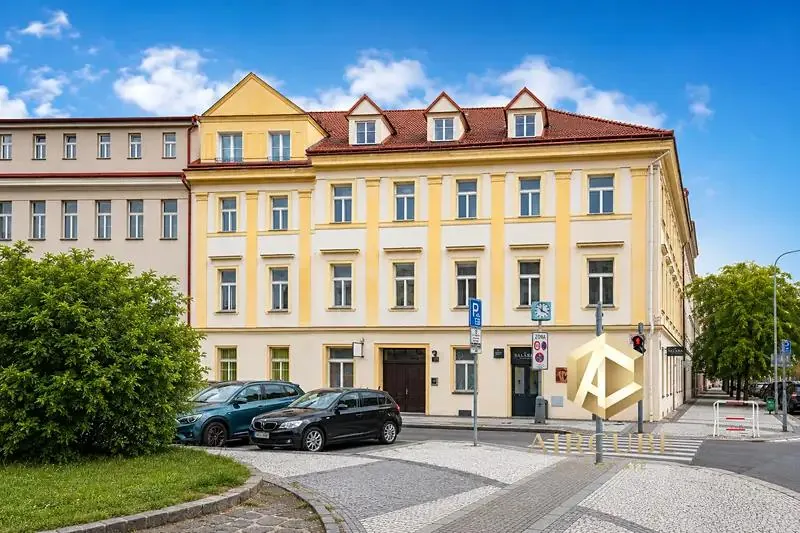 2+kk, Prvního pluku, Praha 3 - Žižkov