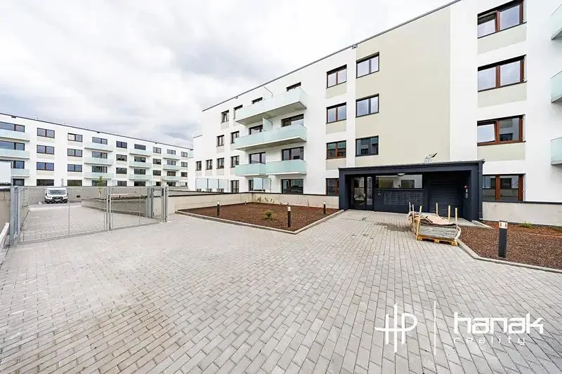 2+kk, Třída Jiřího Pelikána, Olomouc, Olomoucký kraj