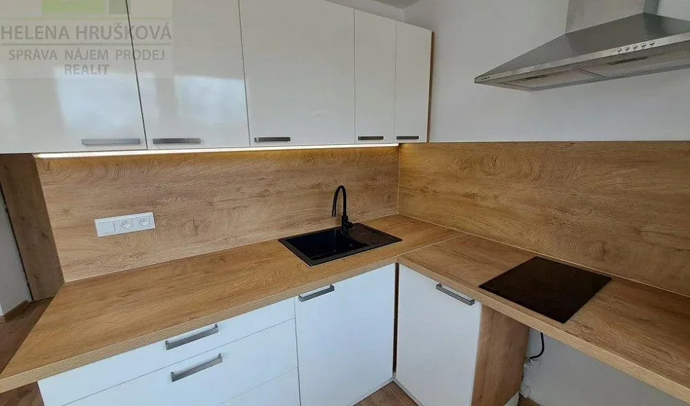 1+1, Jičínská, Ostrava-město, Moravskoslezský kraj