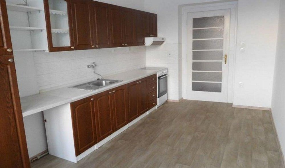 2+1, Kamenice, Náchod, Královéhradecký kraj