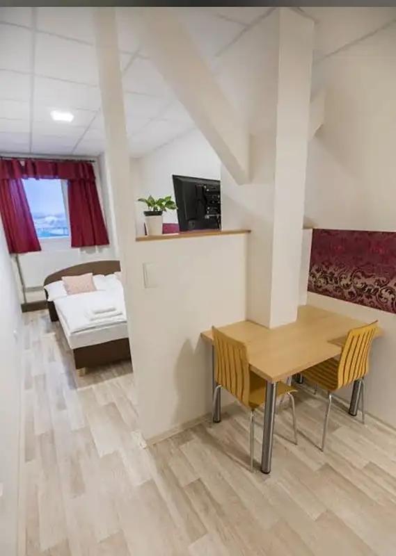 1+kk, Hodějovského, Benešov, Středočeský kraj