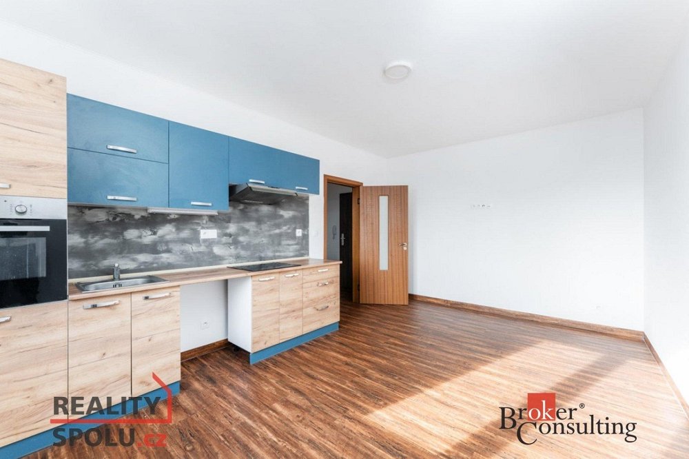 1+kk, Jáchymovská, Karlovy Vary, Karlovarský kraj