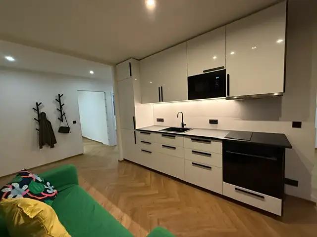 4+kk, Novodvorská, Praha 4 - Lhotka