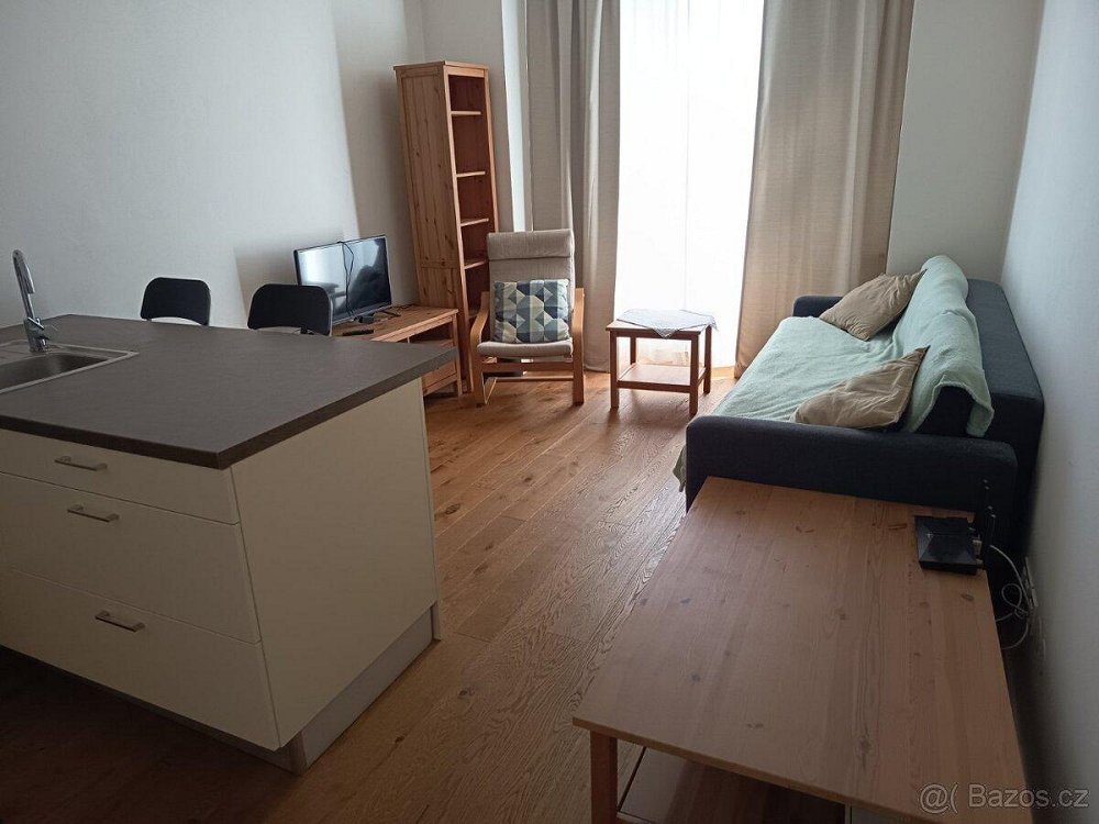 2+kk, Hlavní město Praha
