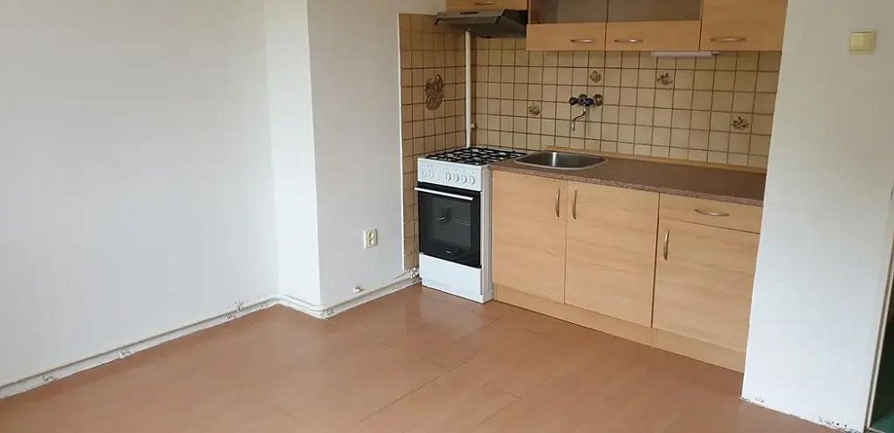 1+kk, Drahénská, Novosedlice, Teplice, Ústecký kraj
