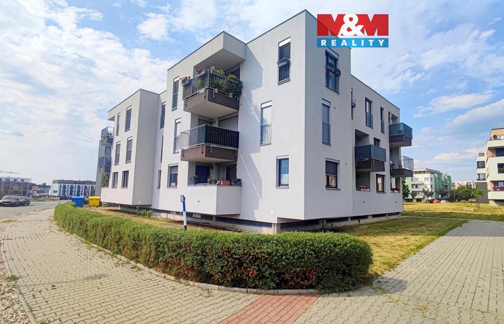 2+kk, Pod Svahem, Hradec Králové, Královéhradecký kraj