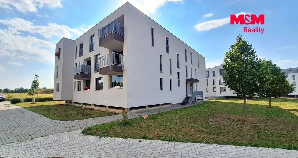 2+kk, Pod Svahem, Hradec Králové, Královéhradecký kraj