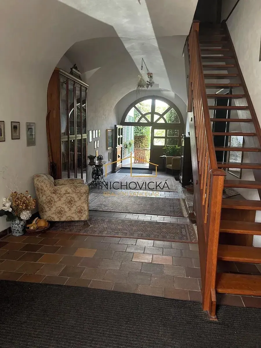 3+kk, Náměstí, Žebrák, Beroun, Středočeský kraj