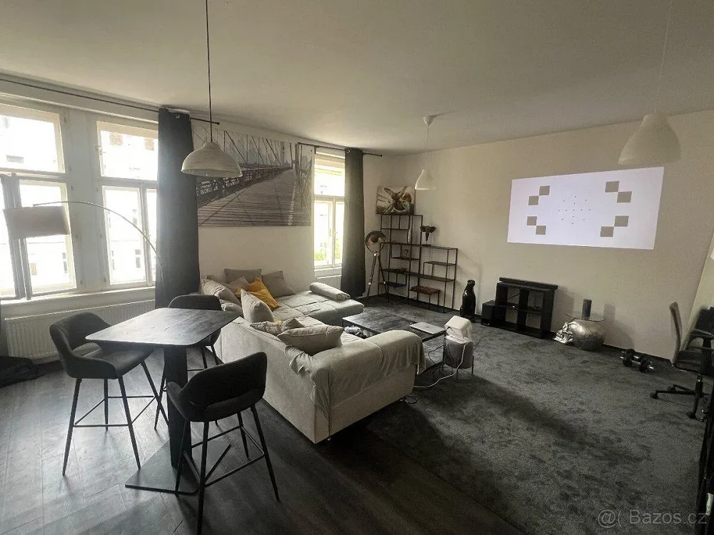 2+kk, Hlavní město Praha