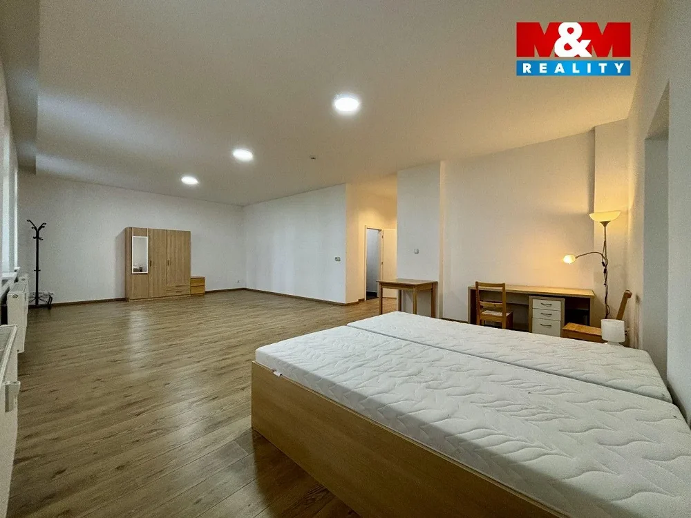 1+1, Ruská, Ostrava-město, Moravskoslezský kraj