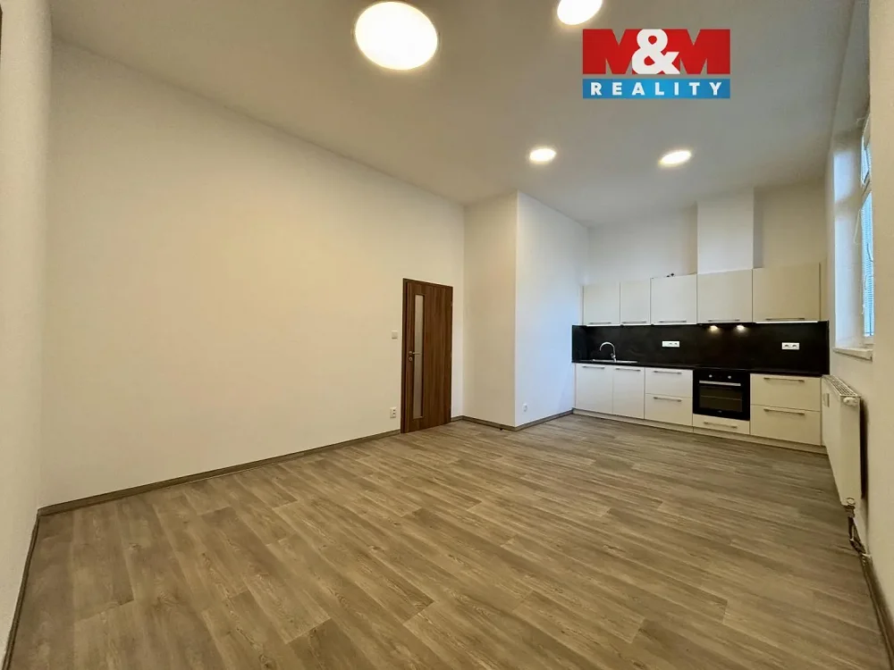 2+kk, Ruská, Ostrava-město, Moravskoslezský kraj