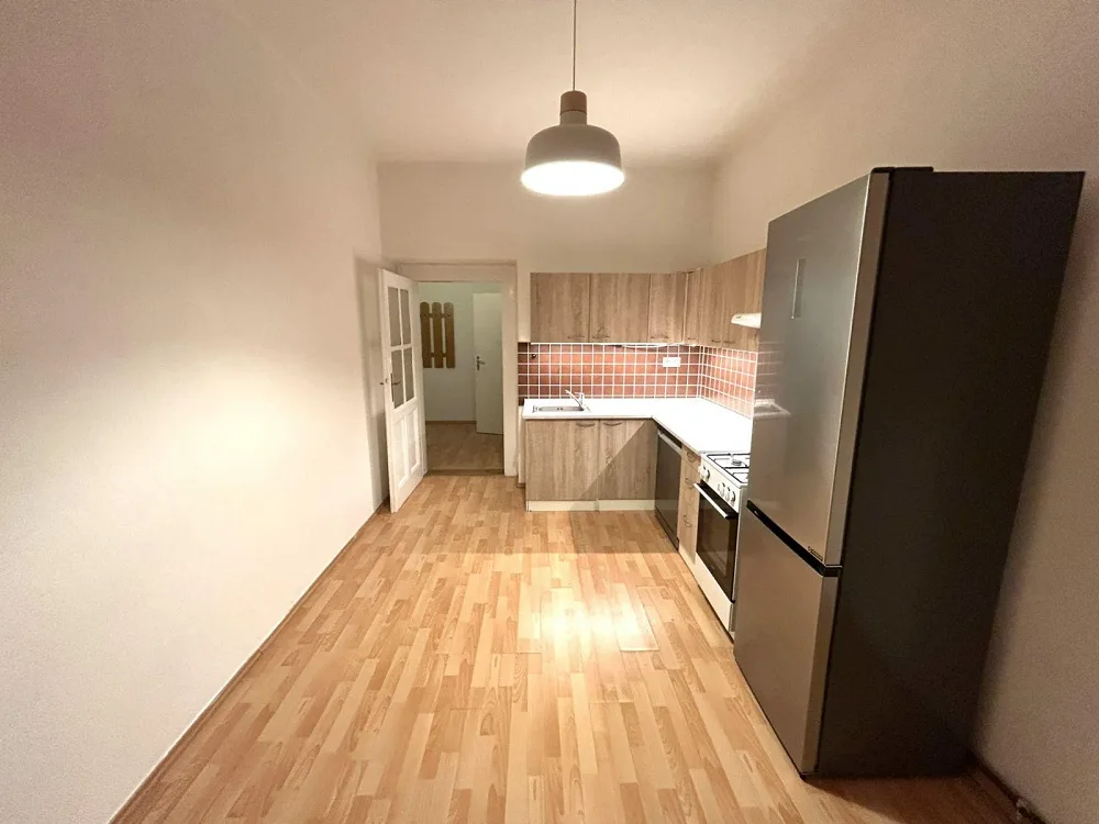 2+kk, Žerotínova, Praha 3 - Žižkov
